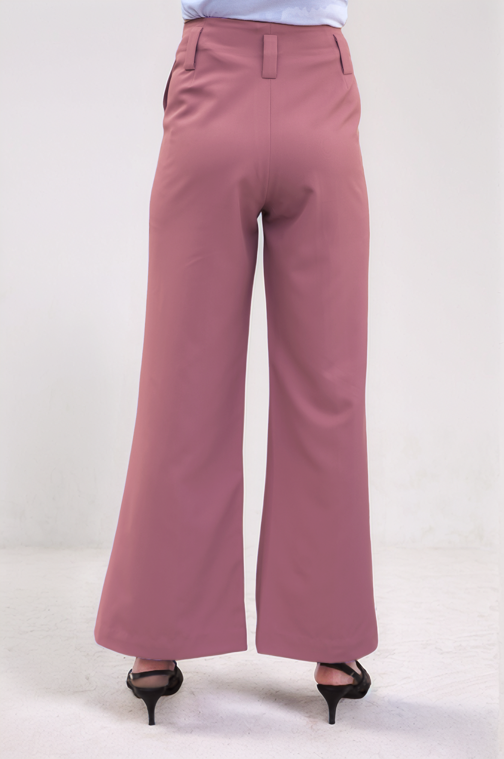 Onion Pink Trouser
