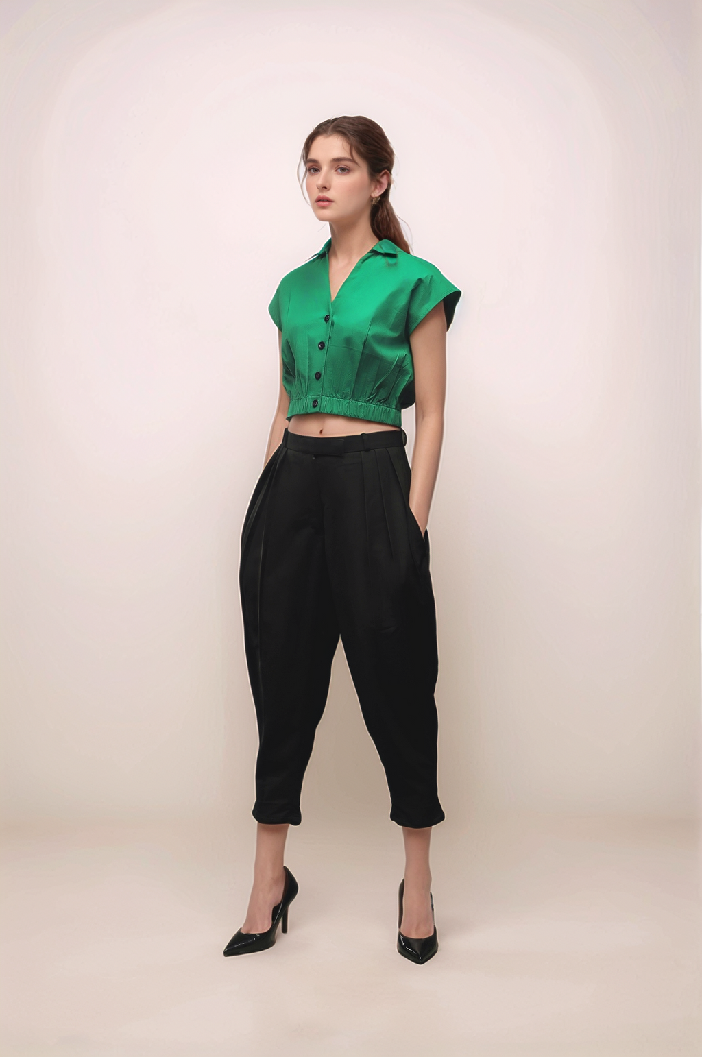 Black Cropped Baggy Pant