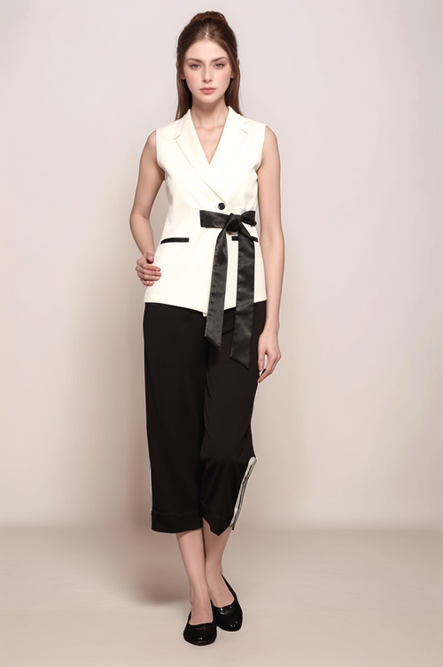 Black Cropped  Trouser