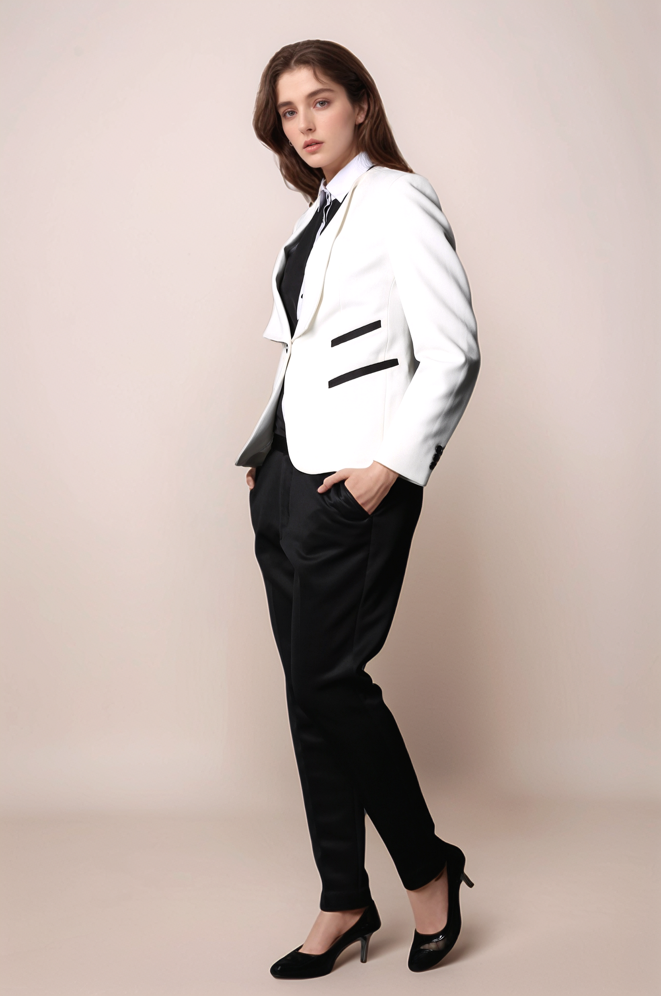 White Classy Blazer & Black Slim Fit Trouser Suit