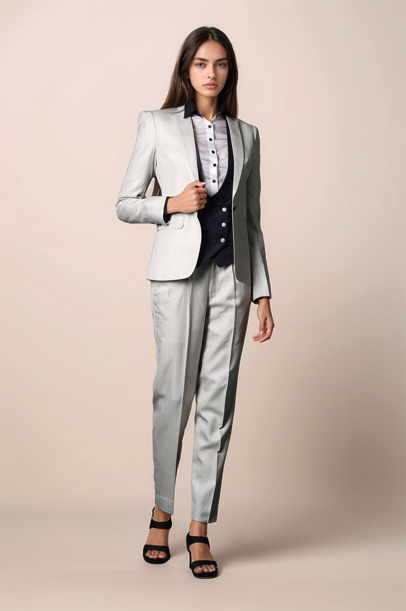 Off White Single Breasted Blazer & Ivory Baggy Trouser Suit