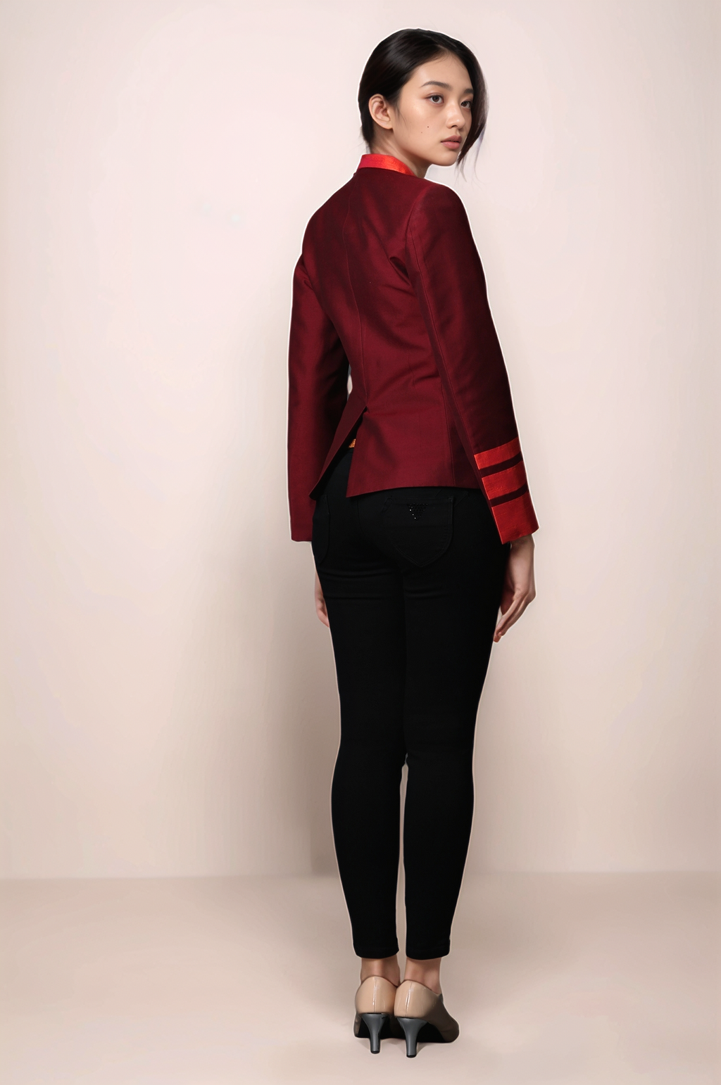Maroon Single Breasted Coat & Black Slim Fit Trouser Suit